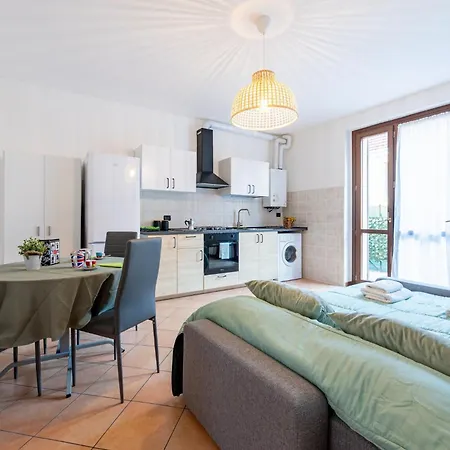 Apartment Guesthost - Casa Emilia - Cozy In *