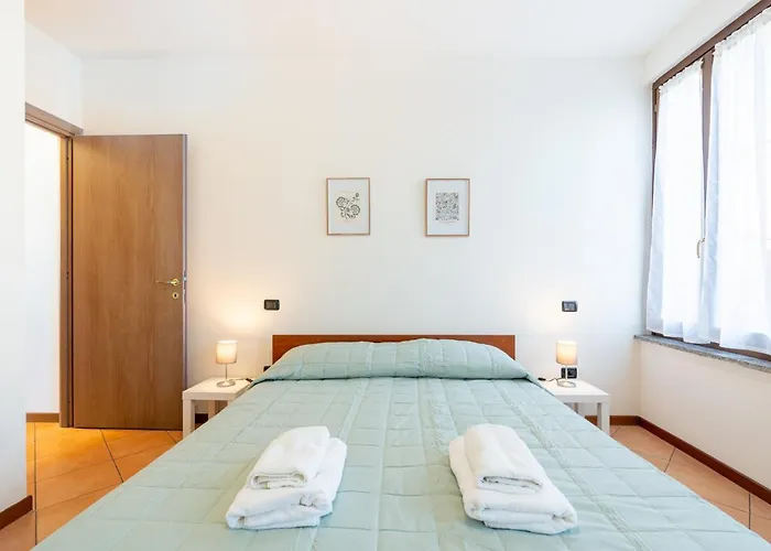 Guesthost - Casa Emilia - Cozy In Apartment Parma